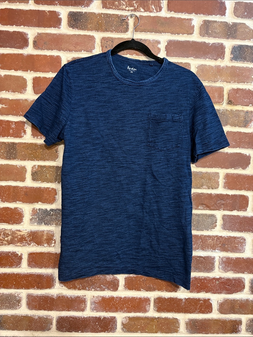 Boden Men’s Navy Pocket Crew Neck T-Shirt size medium